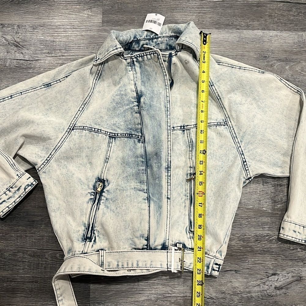 Forever 21 NWT acid wash vintage style light denim wash Jean jacket - S - Picture 11 of 15
